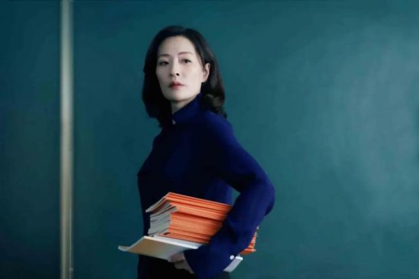 广州华鑫 退休老师，成了学校争抢的香饽饽